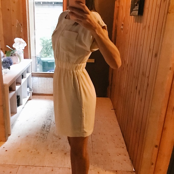 Cream coloured dress. NWT - Picture 5 of 6